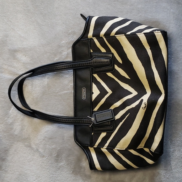 Coach Taylor Bette Zebra tote - Picture 3 of 11